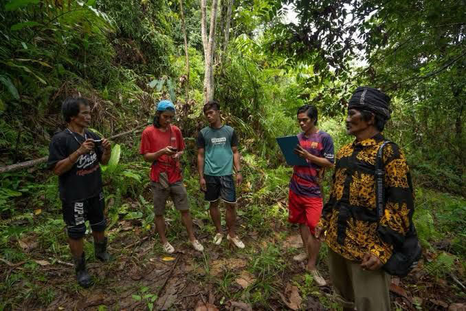 Masyarakat Hukum Adat Mului di Paser.