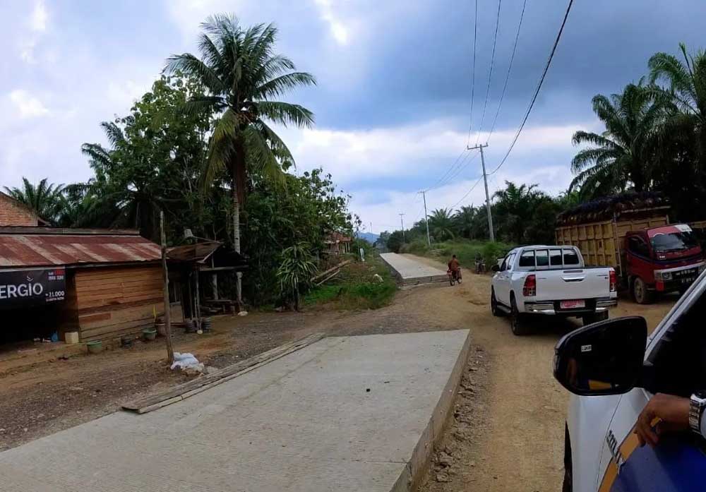 Peningkatan Jalan di Kecamatan Long Ikis-Long Kali (Dok. Rul/Simpul.Media)