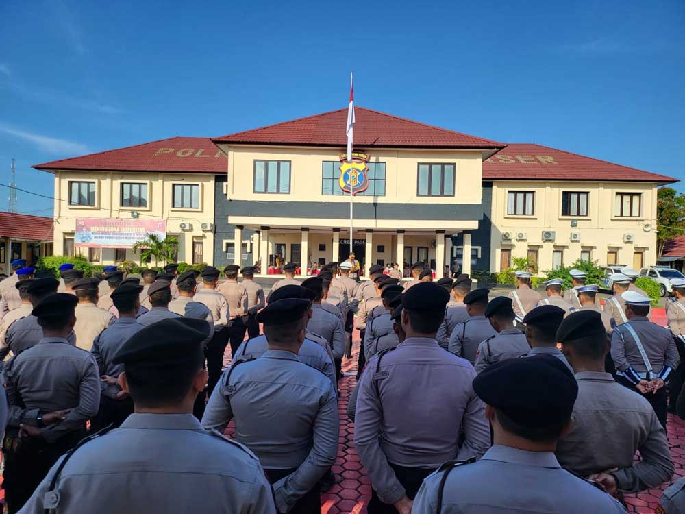 Gelar Pasukan Operasi Patuh Mahakam, di Halaman Polres Paser,  ( Dok. Rul  /Simpul.Media )